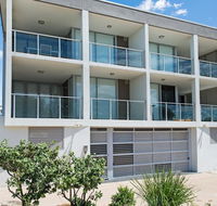 Stunning surfside apartment - Boyd St Woorim - Tourism TAS