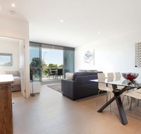STYLISH LIVING ON MAIN - Hobart Tourism