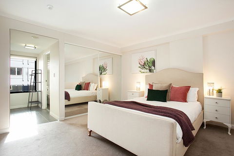 Stylish Loft Steps From City In Best Neighbourhood - Tourism TAS 1