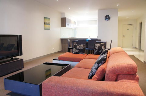 Summer Inn Holiday Apartments - Hobart Tourism 1