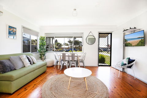 Sun Shack @ Culburra - Pet Friendly - 3 Mins To Beach - Hobart Tourism 0
