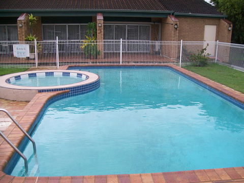 Sun Plaza Motel - Mackay - Hobart Tourism 1