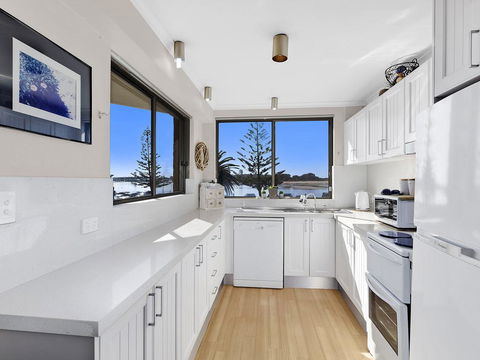 Sundowner Apartment 2 - Hobart Tourism 1