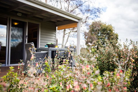 Sunnyside Cottage - Hobart Tourism 2