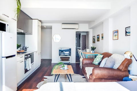 Sunshine City Loft! - Tourism TAS 3
