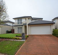 Superb Luxe 5BR housePoint Cook near lake - Tourism TAS