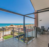 Surf and Sun in Silver Sands - Tourism TAS