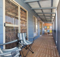 Surf and Sunsets Beach Holiday Home Mandurah - Tourism TAS