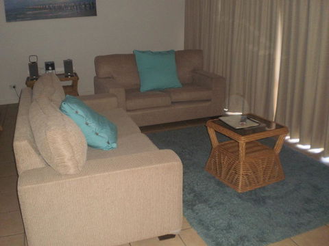 Surf Club Apartments - Tourism TAS 2