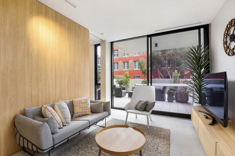 Surry Hills Modern Furnished Self-Contained Apartment (ELZ) - Tourism TAS 2