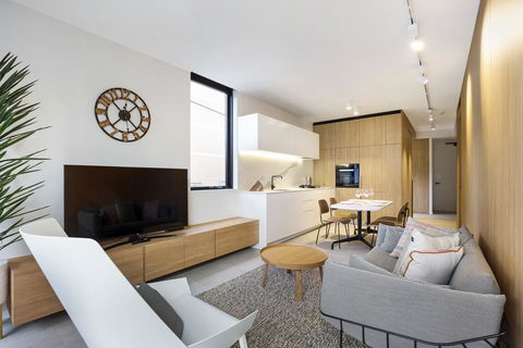 Surry Hills Modern Furnished Self-Contained Apartment (ELZ) - Tourism TAS 1