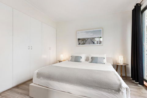 Surry Hills Modern Self-Contained One-Bedroom Apartment (19 FOV) - Tourism TAS 3