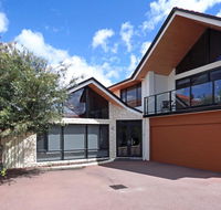 Swanriver Applecross Shortstays - Tourism TAS