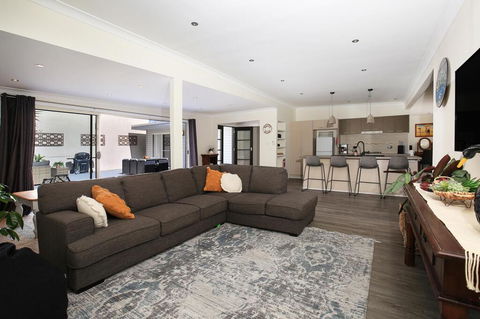 Swanway - Pet Friendly - 10 Min Walk To Beach - Hobart Tourism 0