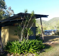 Sweetwater Lodge - Hobart Tourism