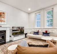 Sydney history with modern design and location - Tourism TAS