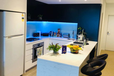 Sydney Olympic Park Luxury Apartment - Hobart Tourism 2