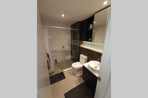 Sydney Olympic Park Luxury Apartment - Hobart Tourism 3