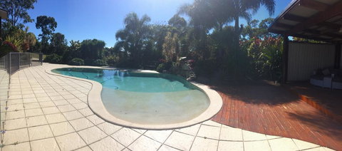 TAKURA HEIGHTS Modern Country Apartment With Pool Access - Tourism TAS 1