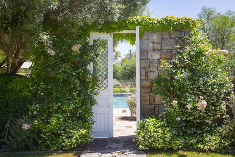 Talits Vineyard Estate - Hobart Tourism 2