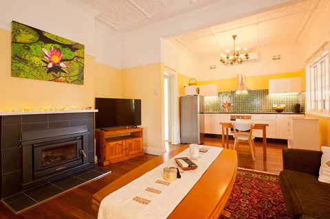 Taree Apartment - Hobart Tourism 0