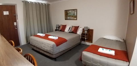 Taree Country Motel - Hobart Tourism 1