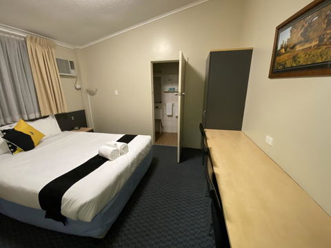 Taree Motor Inn - Hobart Tourism 3