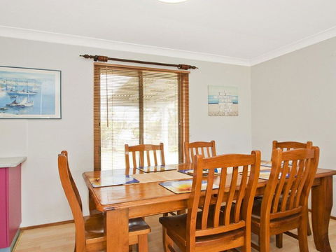 Tea Tree Cottage - Great Yard For Pets And Kids - Hobart Tourism 2