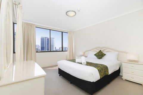 The Astor Apartments - Tourism TAS 3