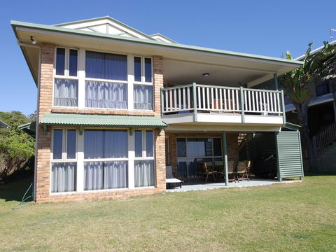 The Barn 2 Upstairs - Hobart Tourism 1