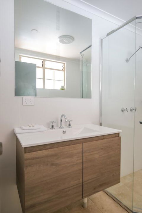 The Bayview Hotel - Hobart Tourism 3