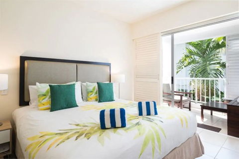 The Beach Club  -  Luxury Private Apartments - Hobart Tourism 1