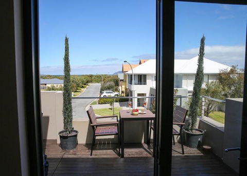 The Beach House At Bayside - Tourism TAS 1