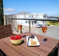 The Beach House At Bayside - Hobart Tourism