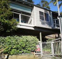 The Beach Hut Avoca Beach NSW - Hobart Tourism