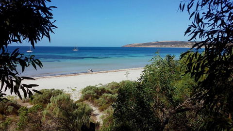 The Beach Shack - Hobart Tourism 1