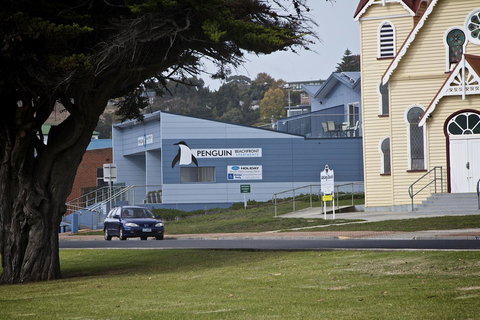 Penguin Beachfront Apartments - Tourism TAS 19