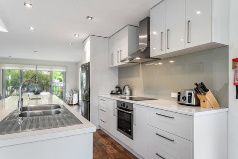 Freycinet Haven - Tourism TAS 7