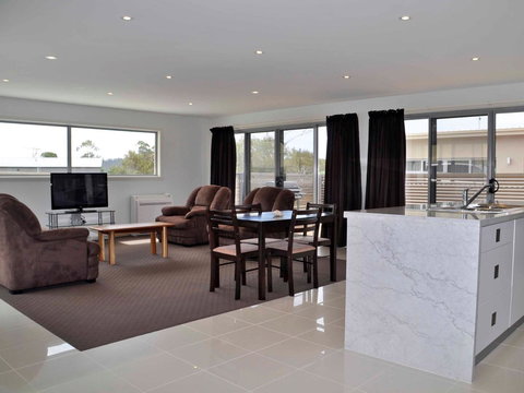 170 Hazards View - Unit 1 - Tourism TAS 2