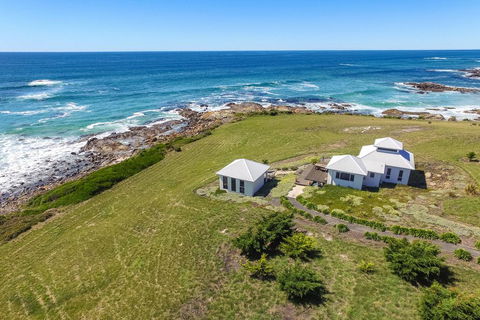 Saltwater - Absolute Oceanfront, Hot Tubs, Sauna, Fire Pits - Hobart Tourism 14