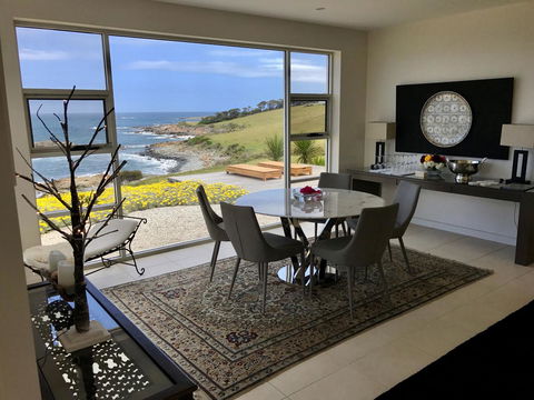 Saltwater - Absolute Oceanfront, Hot Tubs, Sauna, Fire Pits - Hobart Tourism 5