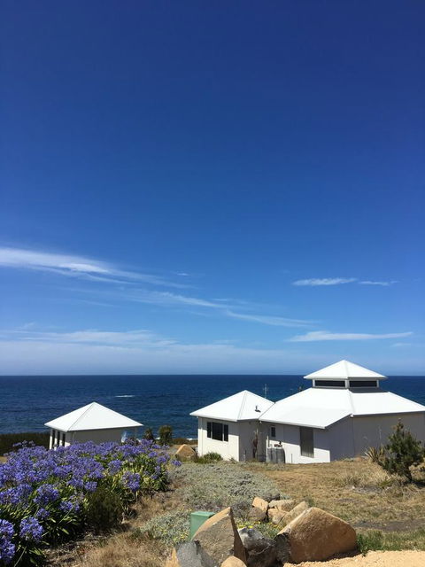 Saltwater - Absolute Oceanfront, Hot Tubs, Sauna, Fire Pits - Hobart Tourism 2