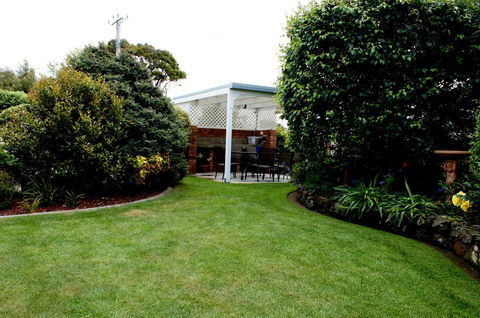 Shearwater Cottages - Hobart Tourism 13