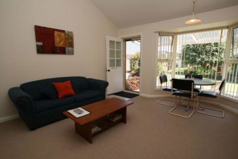 Shearwater Cottages - Hobart Tourism 1