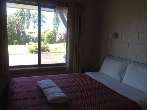 Willaway Motel Apartments - Hobart Tourism 9