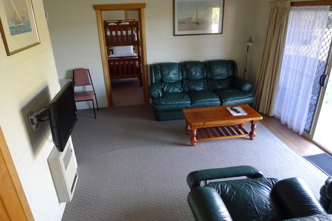 Willaway Motel Apartments - Hobart Tourism 5