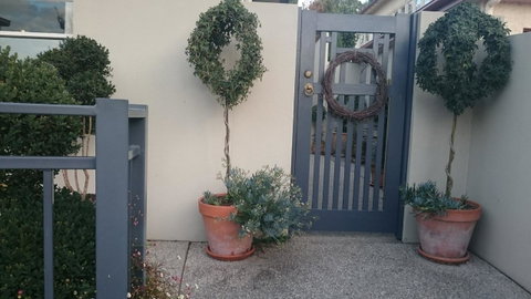Topiary Haven - Tourism TAS 12
