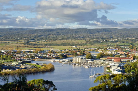 Topiary Haven - Tourism TAS 18