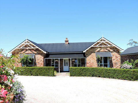 Hazelcreek Cottages - Tourism TAS 23