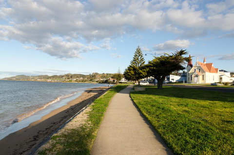 Penguin Beach House - Tourism TAS 17